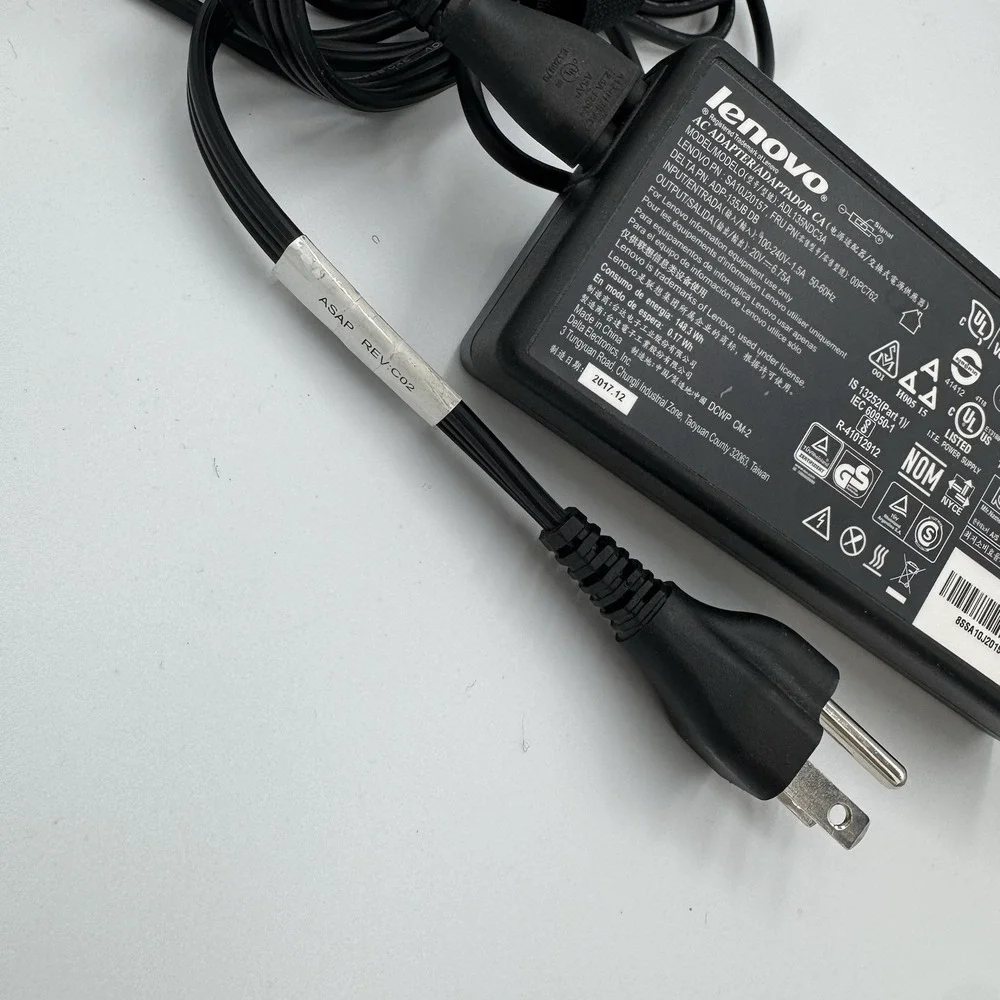 Genuine Lenovo Thinkpad ACAdapter‎ Charger aDL135ND3A